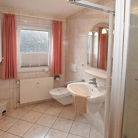 Bernstein Mare-comfort 5 Apartment *